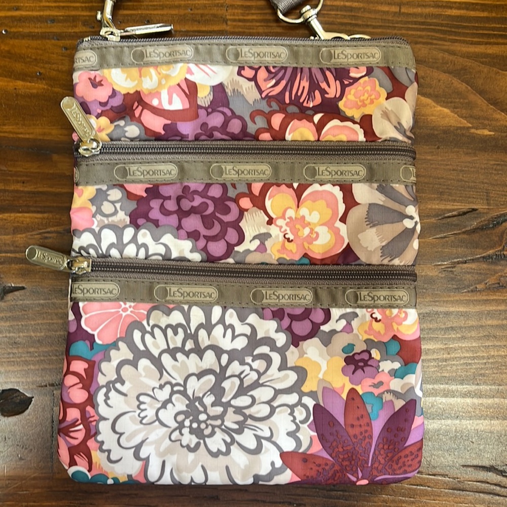 Lesportsac crossbody bag